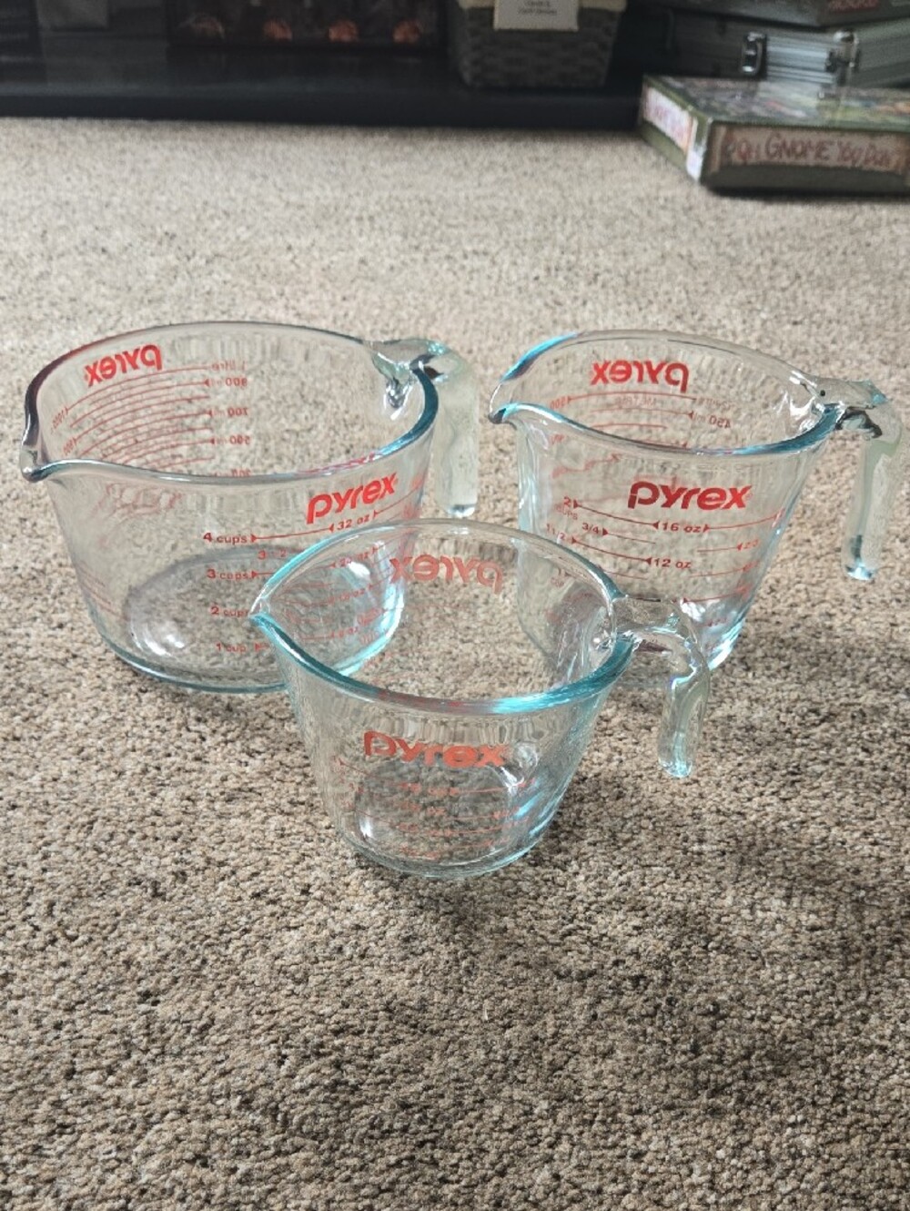 Pyrex 3‑Piece Measuring Cup Set🔥 - Picture 1 of 9